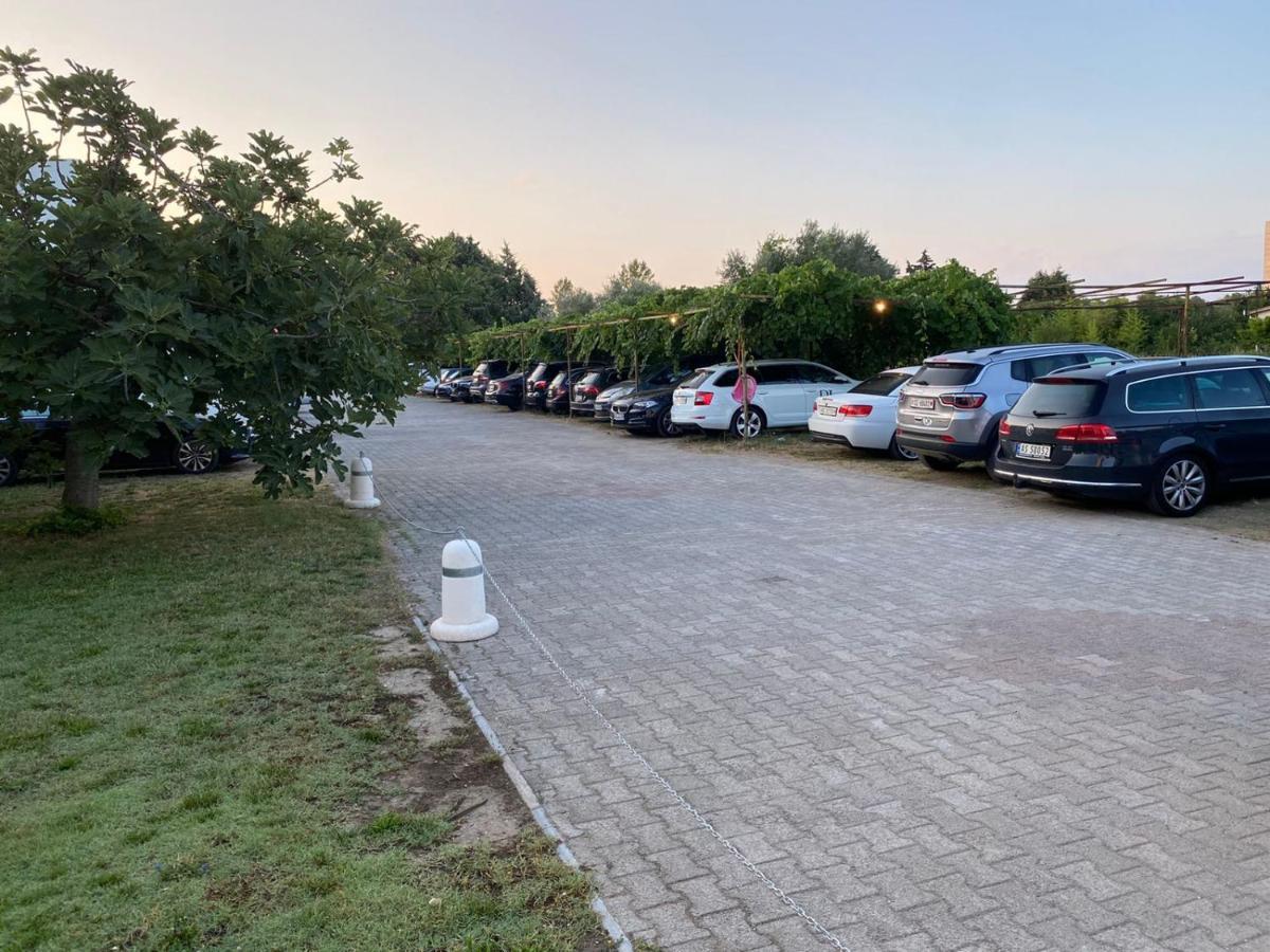 Ferienwohnung Vila Kollari Ulcinj Exterior foto
